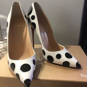 Christian Louboutin So Kate Bubble Pumps